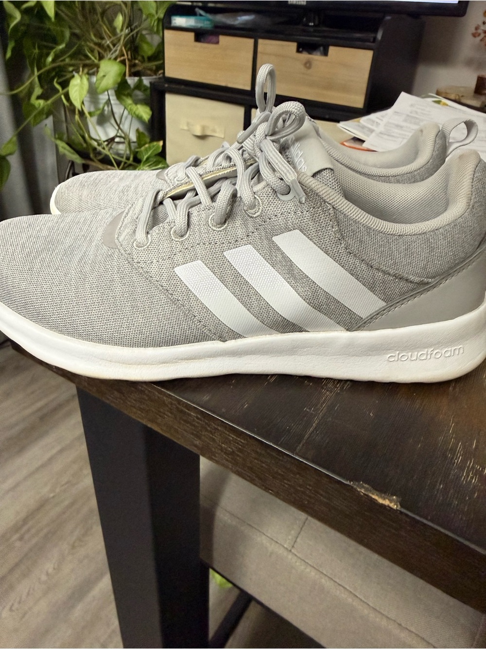 Adidas Cloudfoam Women's Super sneakers in light gray.